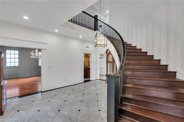 $1,140,000 | 5468 Dayna Court, New Orleans, LA 70124