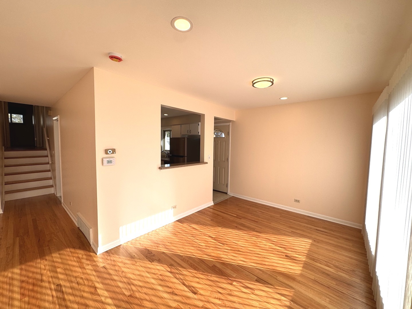 1042 West Central Road Mount Prospect, IL 60056 - Photo 13 of 32 a view interior of the house