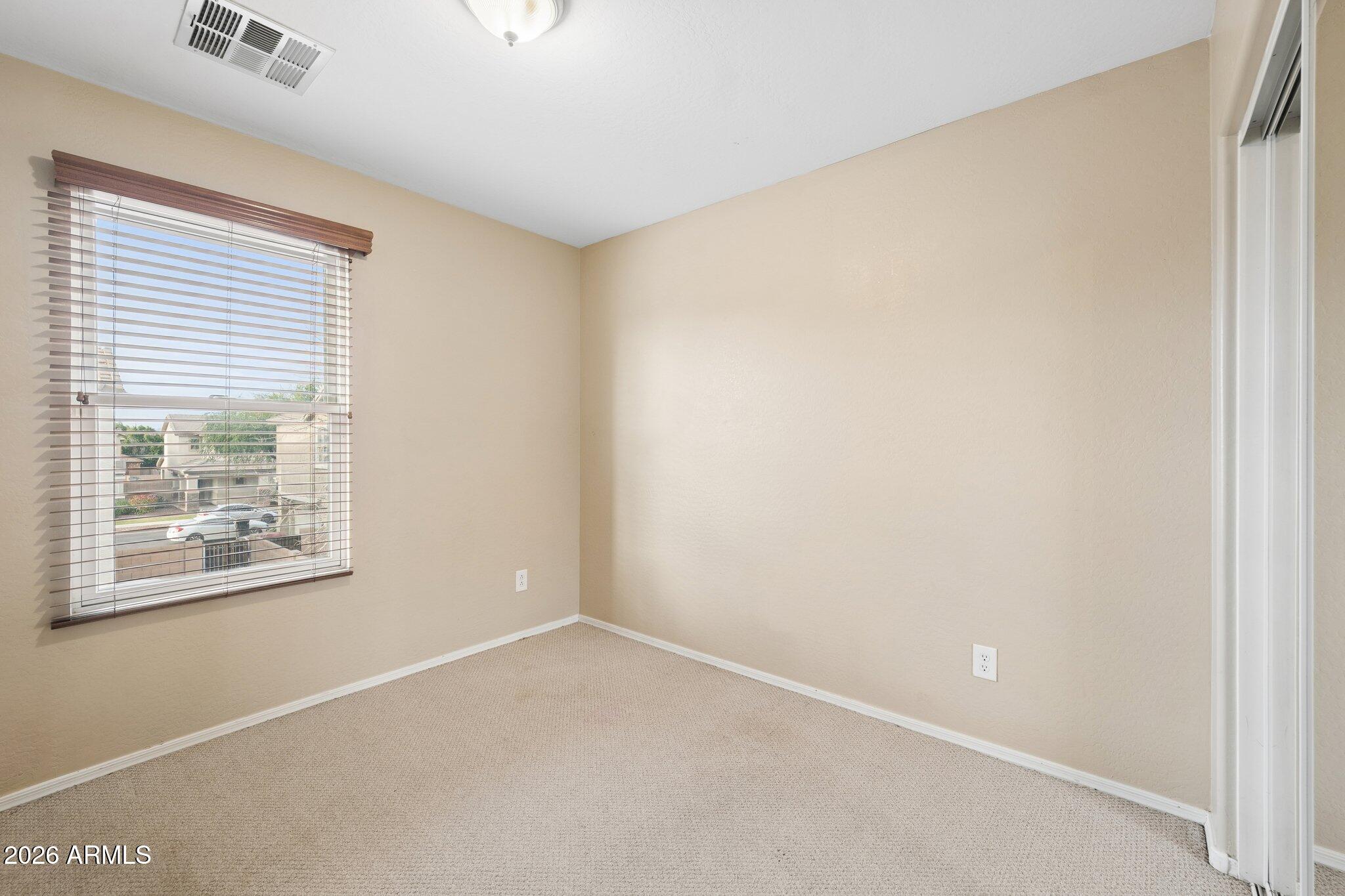 2226 East Fraktur Road Phoenix, AZ 85040 - Photo 40 of 68 Bedroom