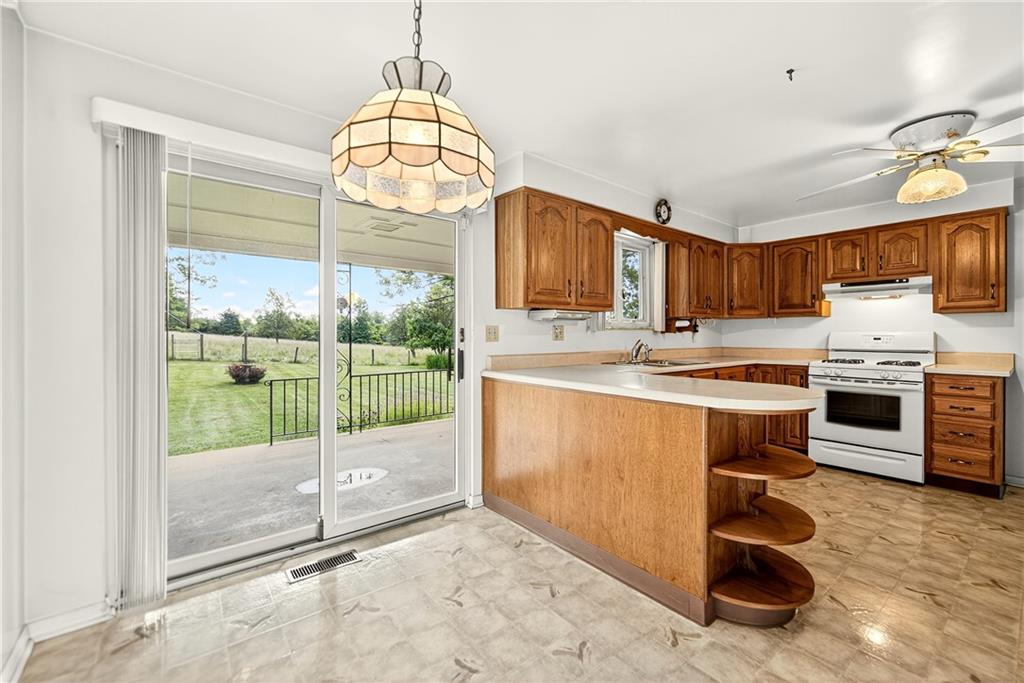 3671 Windover Road Murrysville, PA 15668 - Photo 17 of 42 Gallery Image 17