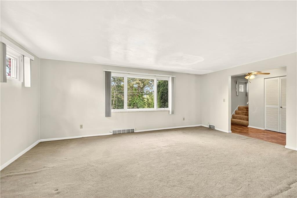3671 Windover Road Murrysville, PA 15668 - Photo 8 of 42 Gallery Image 8