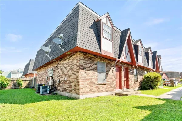 $1,325 | 4217 Arbor Court, Unit D, Kenner, LA 70065