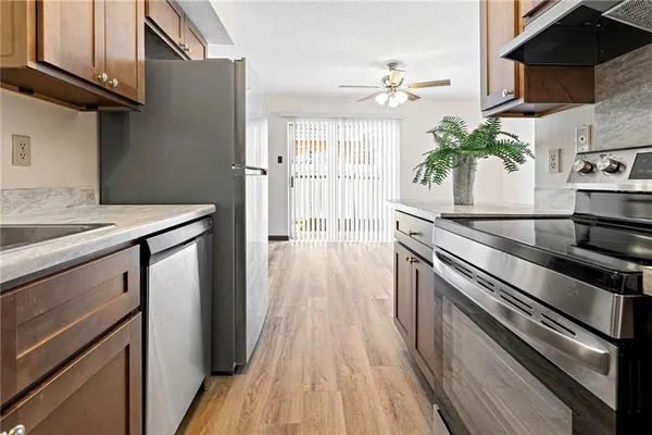 $1,325 | 4217 Arbor Court, Unit D, Kenner, LA 70065