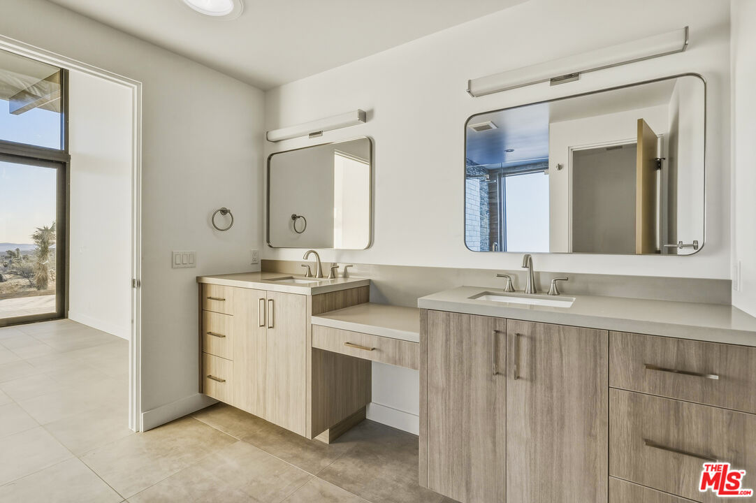 429 Ripon Avenue Yucca Valley, CA 92284 - Photo 6 of 49