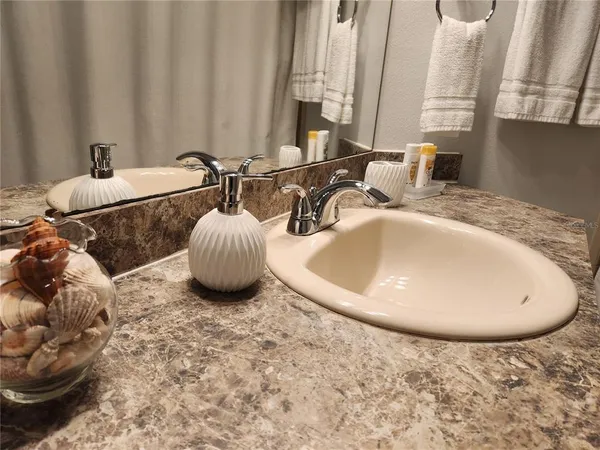 $2,750 | 2771 Summerdale Drive, Unit 1, Clearwater, FL 33761