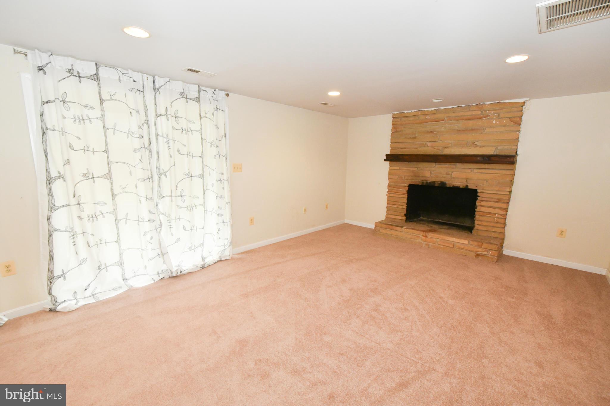232 Cedar Ridge Drive Ruther Glen, VA 22546 - Photo 11 of 17 Interior (General)