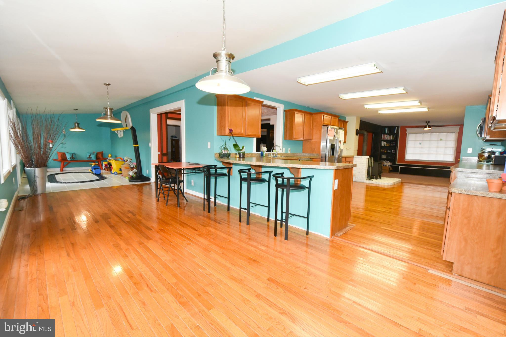 232 Cedar Ridge Drive Ruther Glen, VA 22546 - Photo 5 of 17 Kitchen