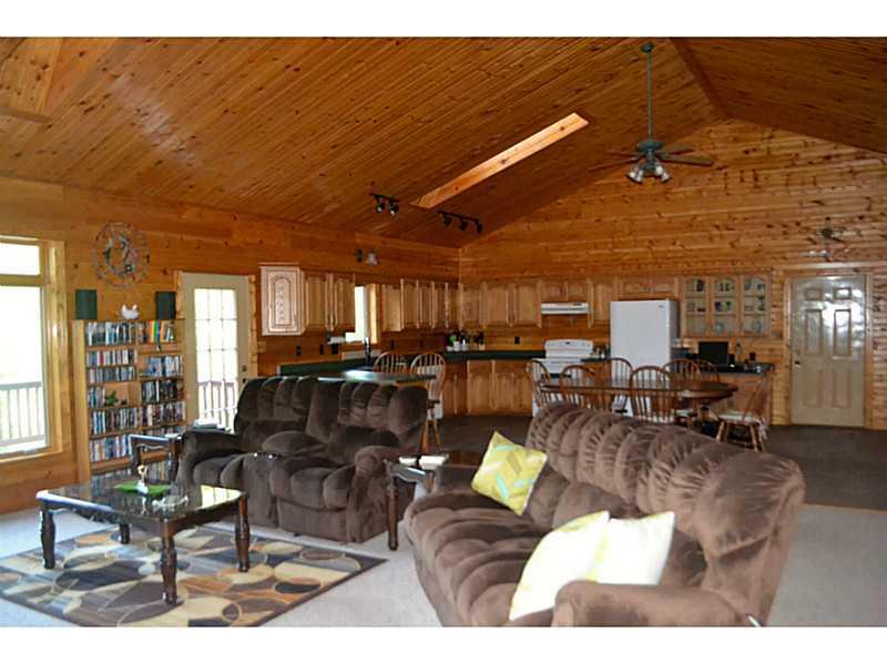 9396 North Spradling Road Bloomington, IN 47404 - Photo 4 of 24 Gallery Image 4