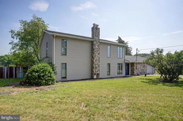 $365,000 | 3365 Buchanan Trail West, Greencastle, PA 17225