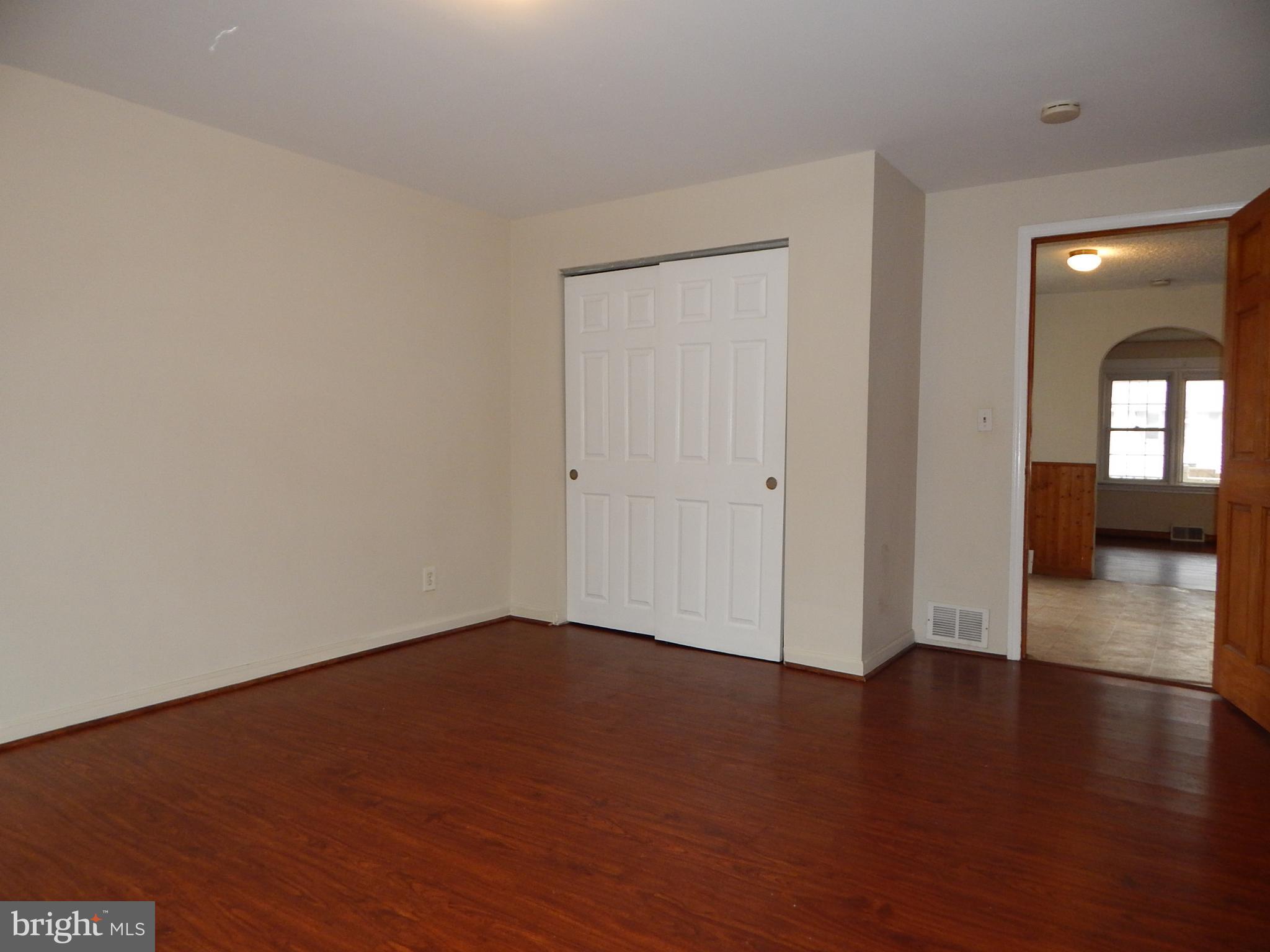 60 Cedar Lane Clementon, NJ 08021 - Photo 9 of 20 Bedroom 1 double closet