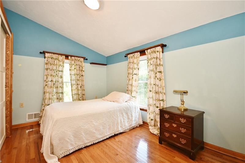 1154 Sugar Run Road Venetia, PA 15367 - Photo 20 of 24 One of the bedrooms with vaulted ceilings.