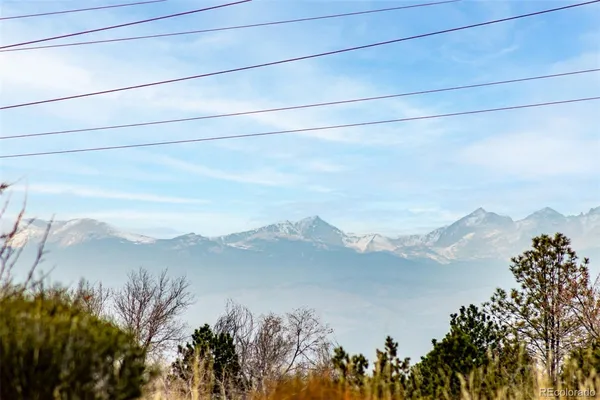 $2,300 | 18919 East Warren Circle, Unit B107, Aurora, CO 80013