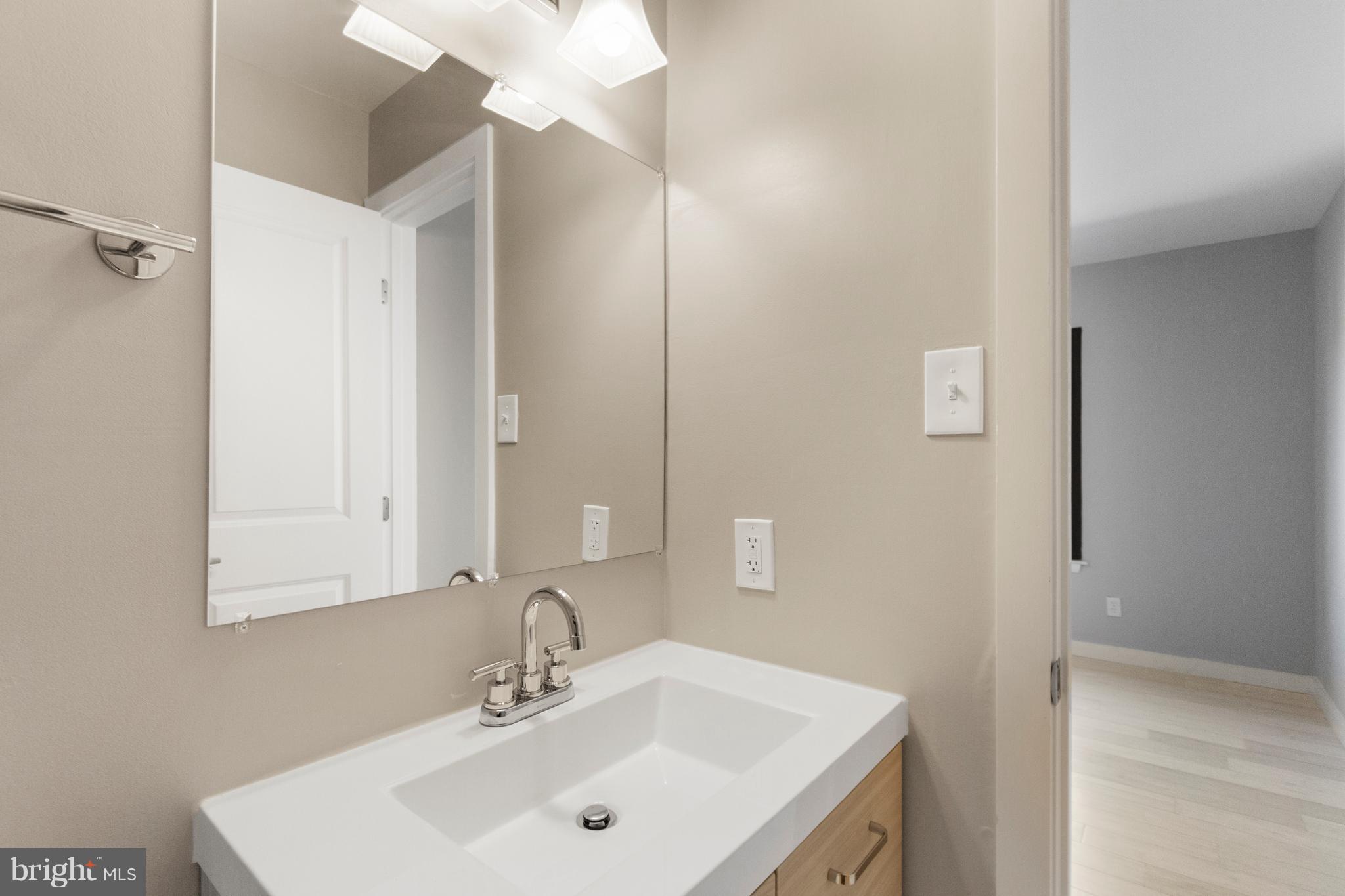 3117 Cherry Road Northeast, Unit 33 Washington, DC 20018 - Photo 19 of 31 Modern Bathroom