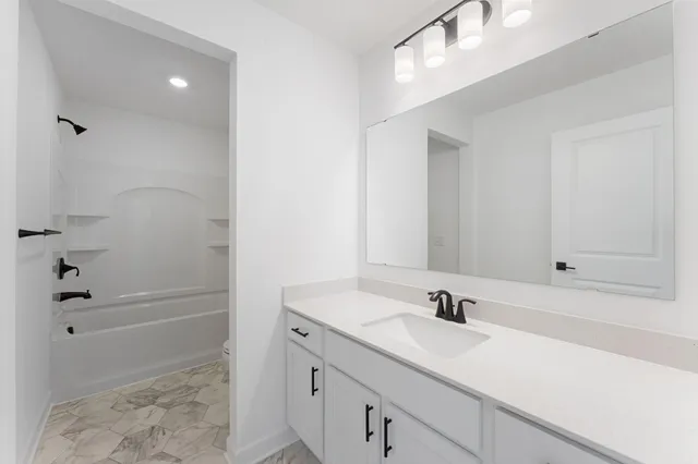 $533,015 | 1052 Ashbury Lane Northeast, Hanover, MN 55341