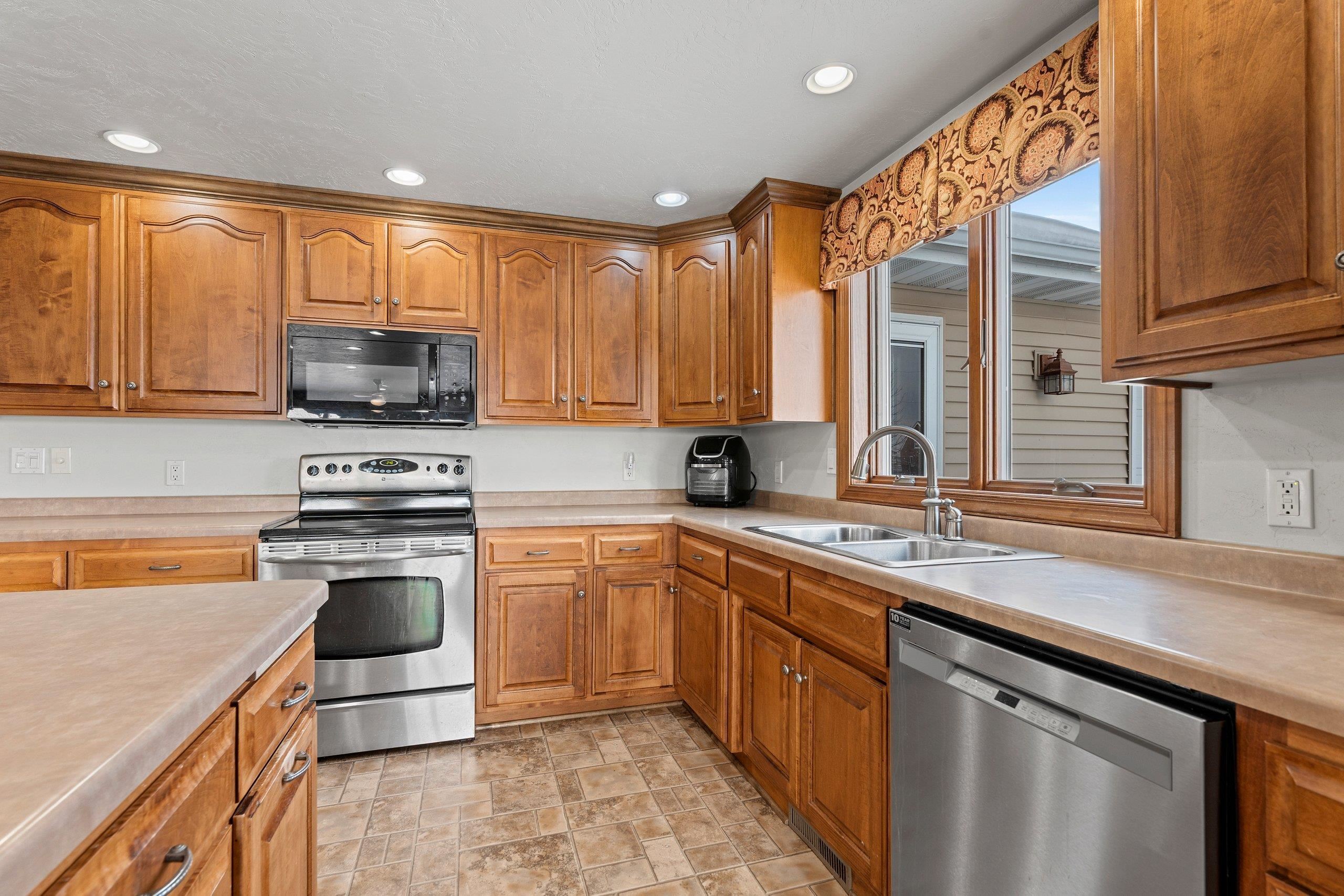 E0264 Church Road Luxemburg, WI 54217 - Photo 20 of 90