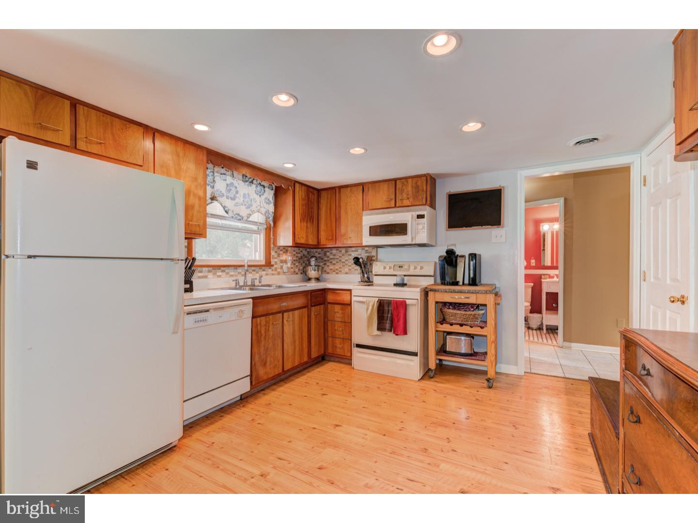 1653 Chestnut Ridge Road Upper Black Eddy, PA 18972 - Photo 6 of 25 Gallery Image 6