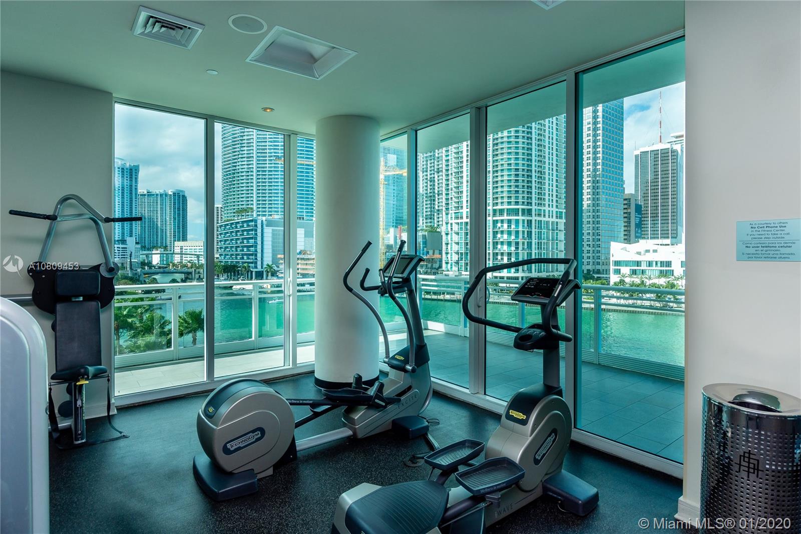900 Brickell Key Boulevard, Unit 2704 Miami, FL 33131 - Photo 18 of 22
