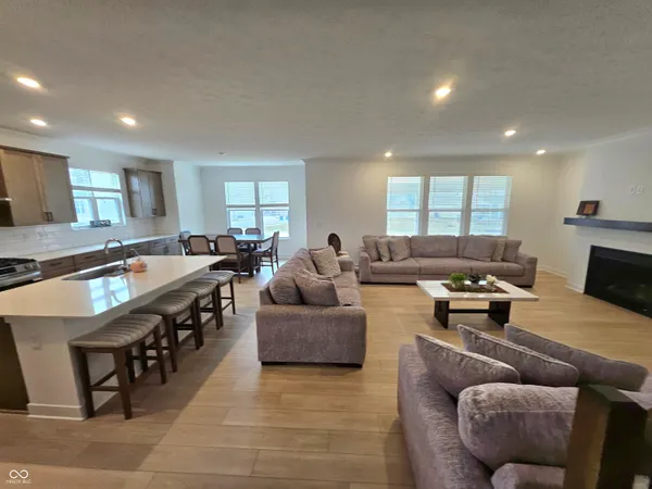 $4,500 | 15445 Hurst Road, Fishers, IN 46040