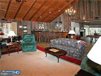 3894 Spring Valley Road Doylestown, PA 18902 - Photo 10 of 12