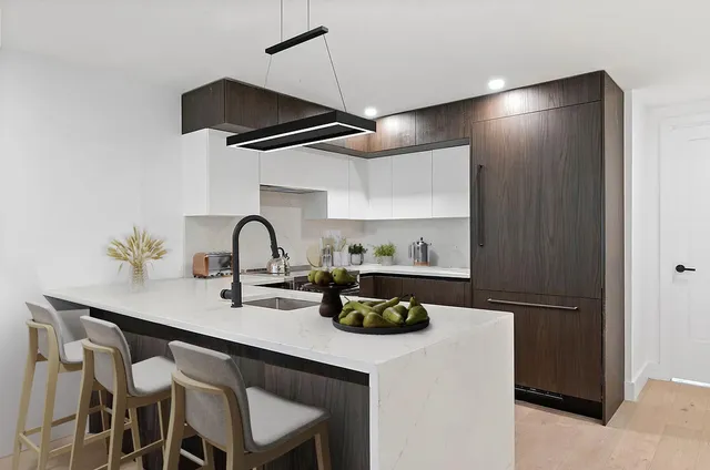 $895,000 | 62 Veronica Place, Unit 1A | Flatbush