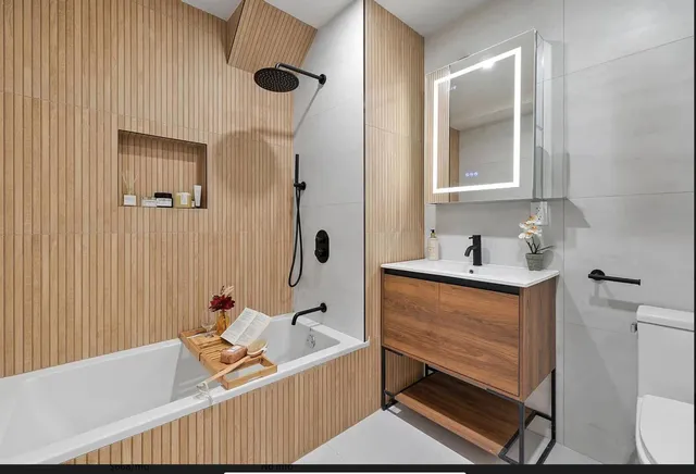 $895,000 | 62 Veronica Place, Unit 1A | Flatbush