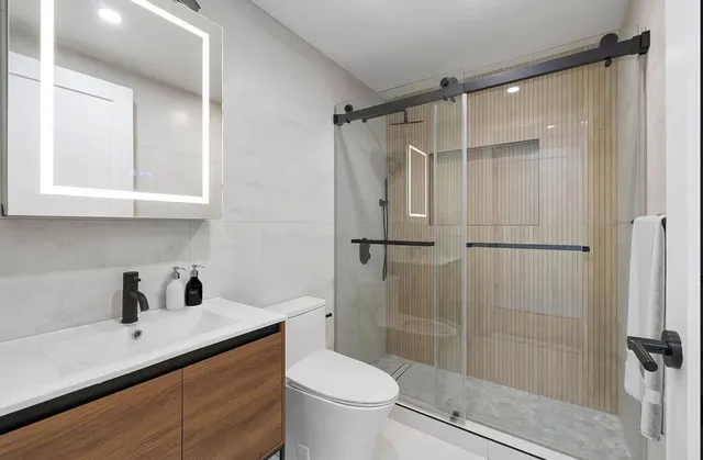 $895,000 | 62 Veronica Place, Unit 1A | Flatbush