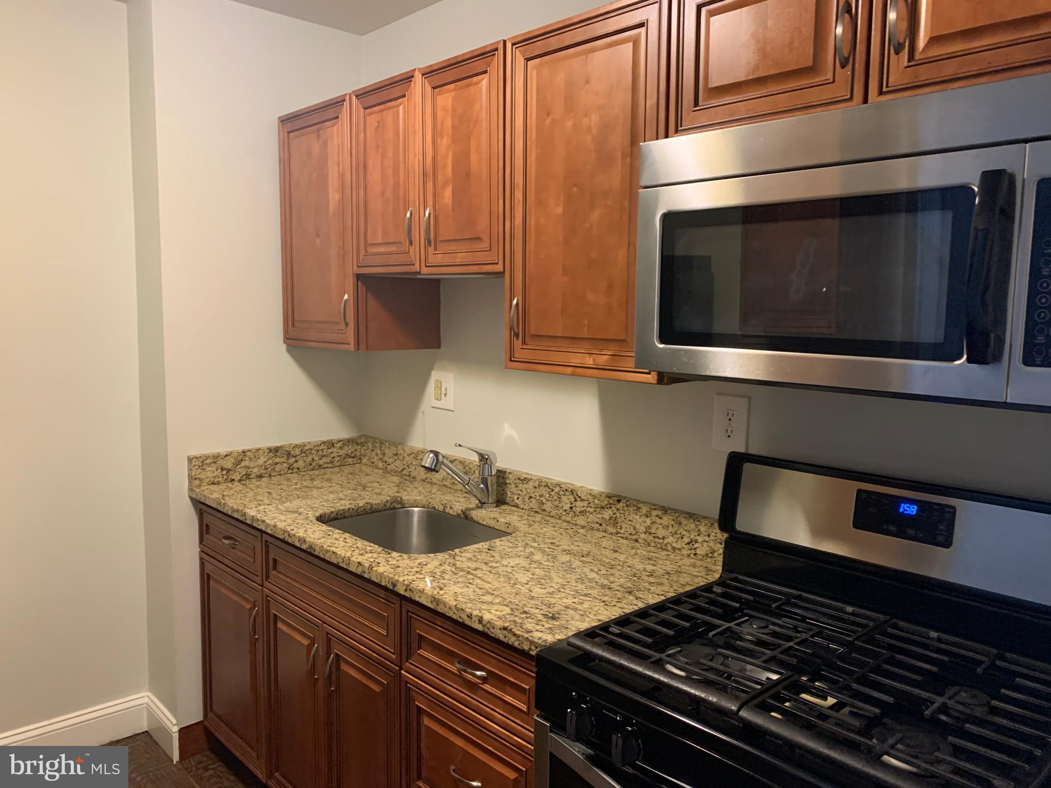 7521 Riverdale Road, Unit 1978 New Carrollton, MD 20784 - Photo 5 of 12