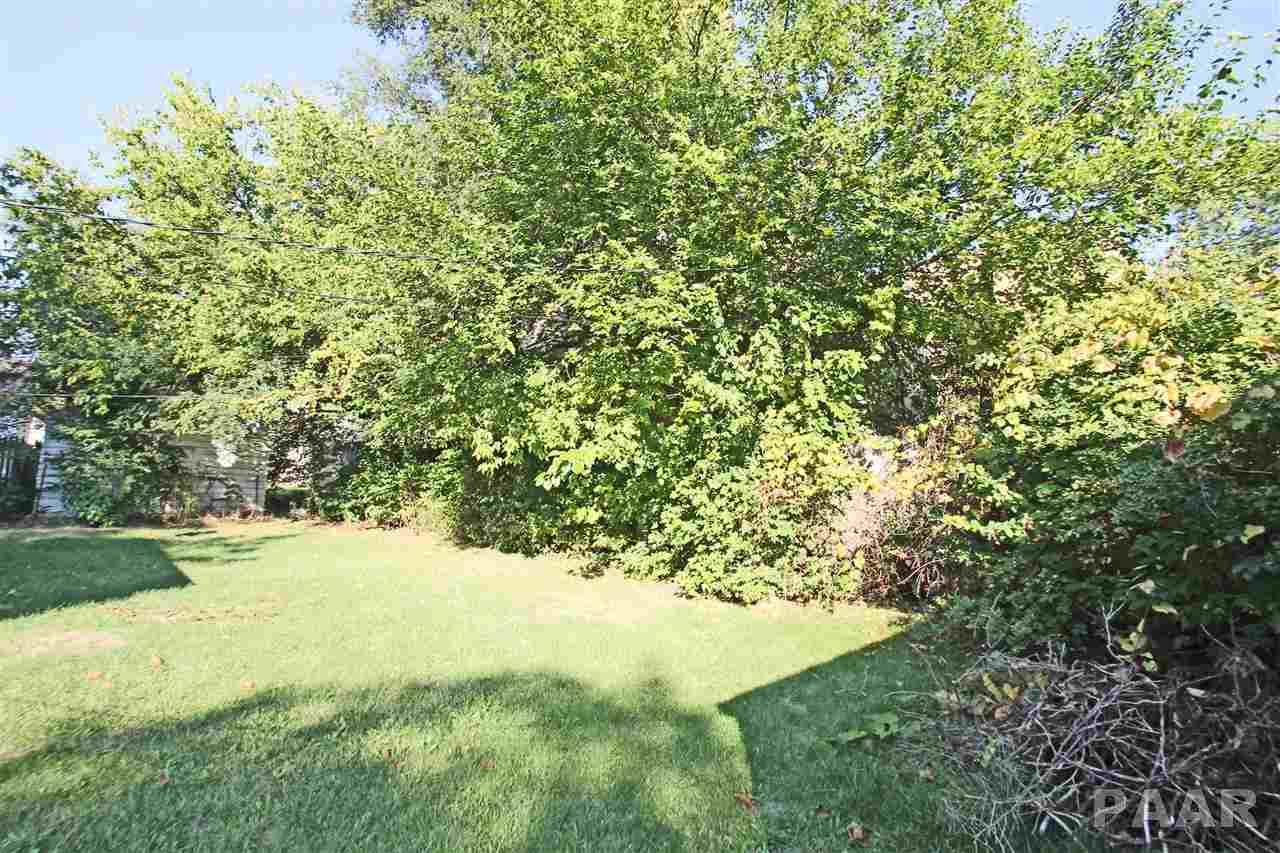933 West Ridgemont Road Peoria, IL 61614 - Photo 20 of 27 Gallery Image 20