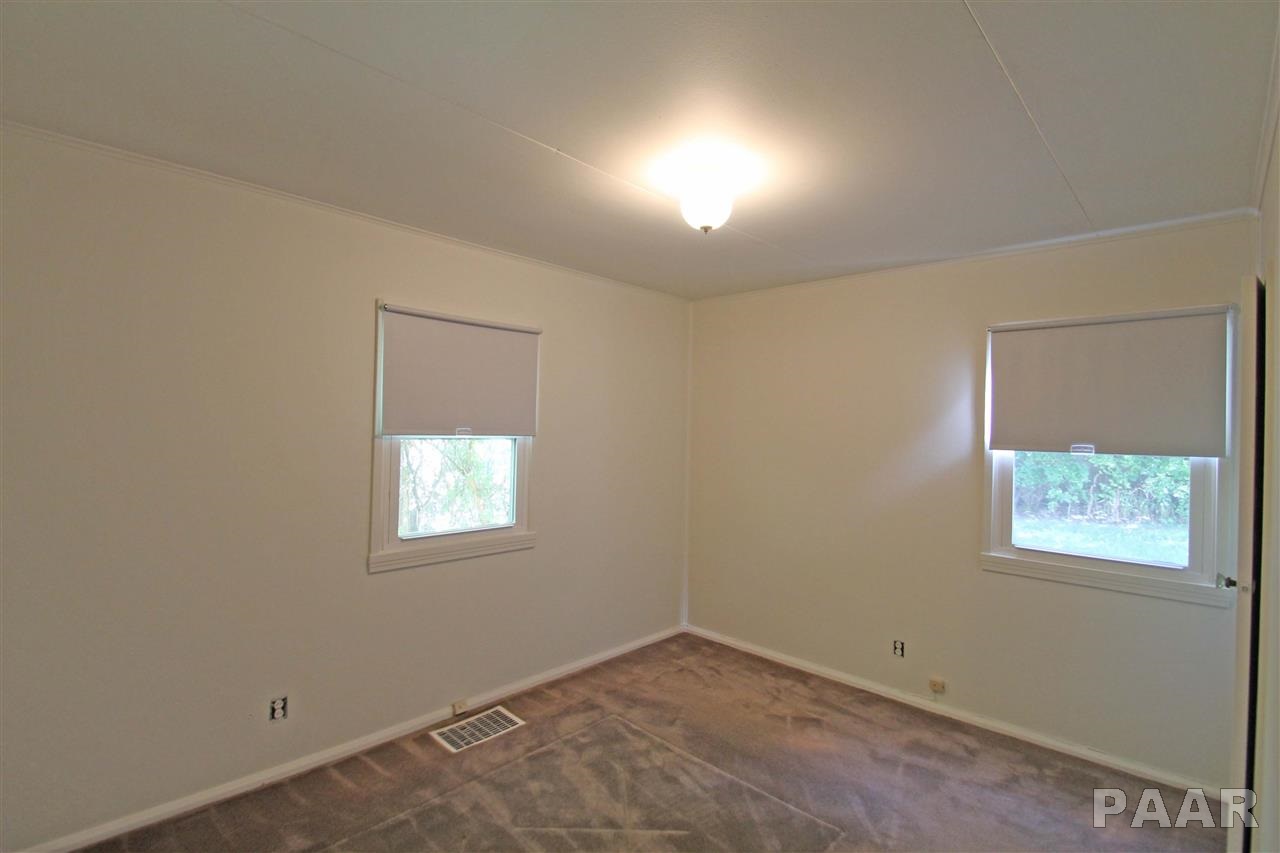 933 West Ridgemont Road Peoria, IL 61614 - Photo 24 of 27 Gallery Image 24