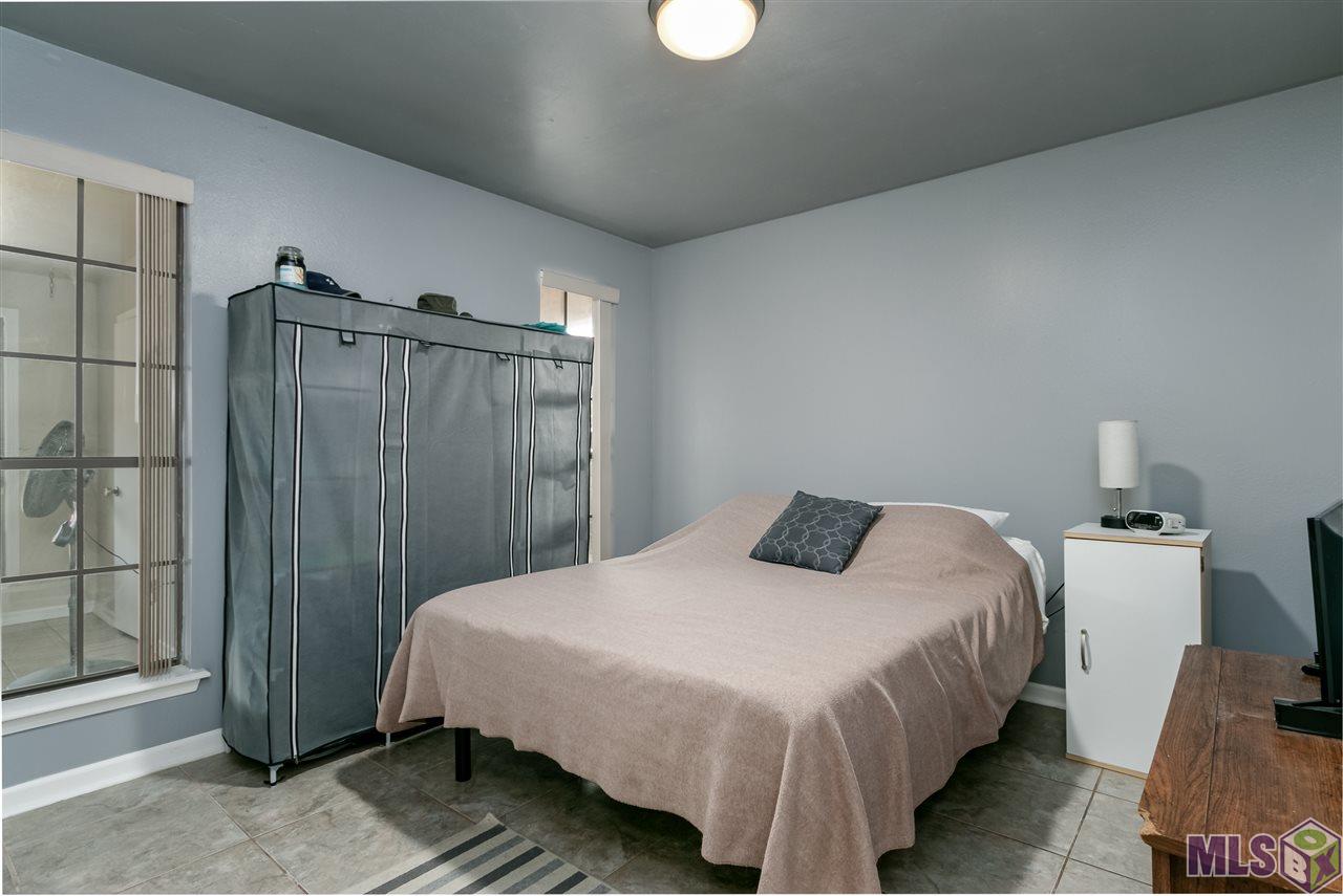 15528 Springwood Avenue Baton Rouge, LA 70817 - Photo 10 of 17 Bedroom 2