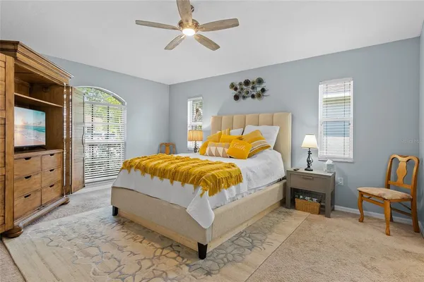 $2,600 | 2718 Feiffer Circle, Sarasota, FL 34235