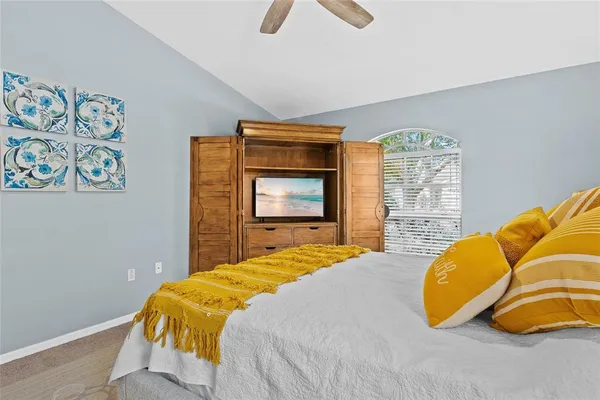 $2,600 | 2718 Feiffer Circle, Sarasota, FL 34235