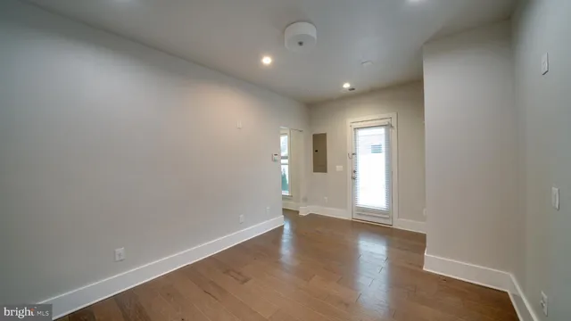 $3,500 | 43057 Pony Truck Terrace, Ashburn, VA 20147