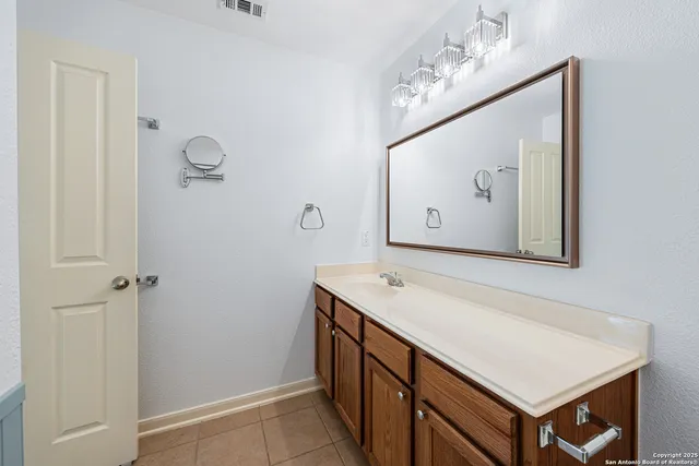 $275,000 | 9030 Gull Lake, San Antonio, TX 78245