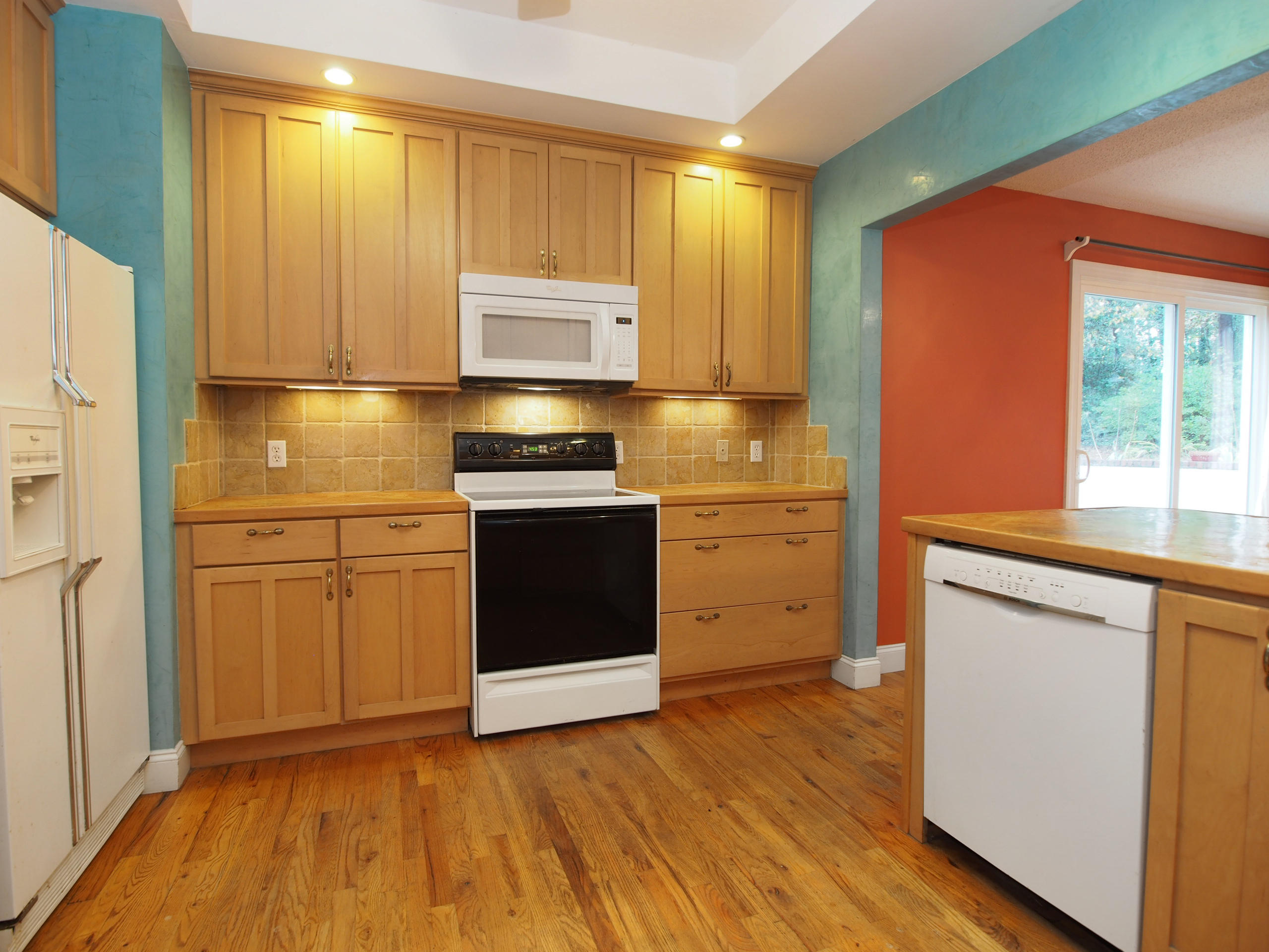540 Highland Road Southern Pines, NC 28387 - Photo 8 of 30 kitchen2