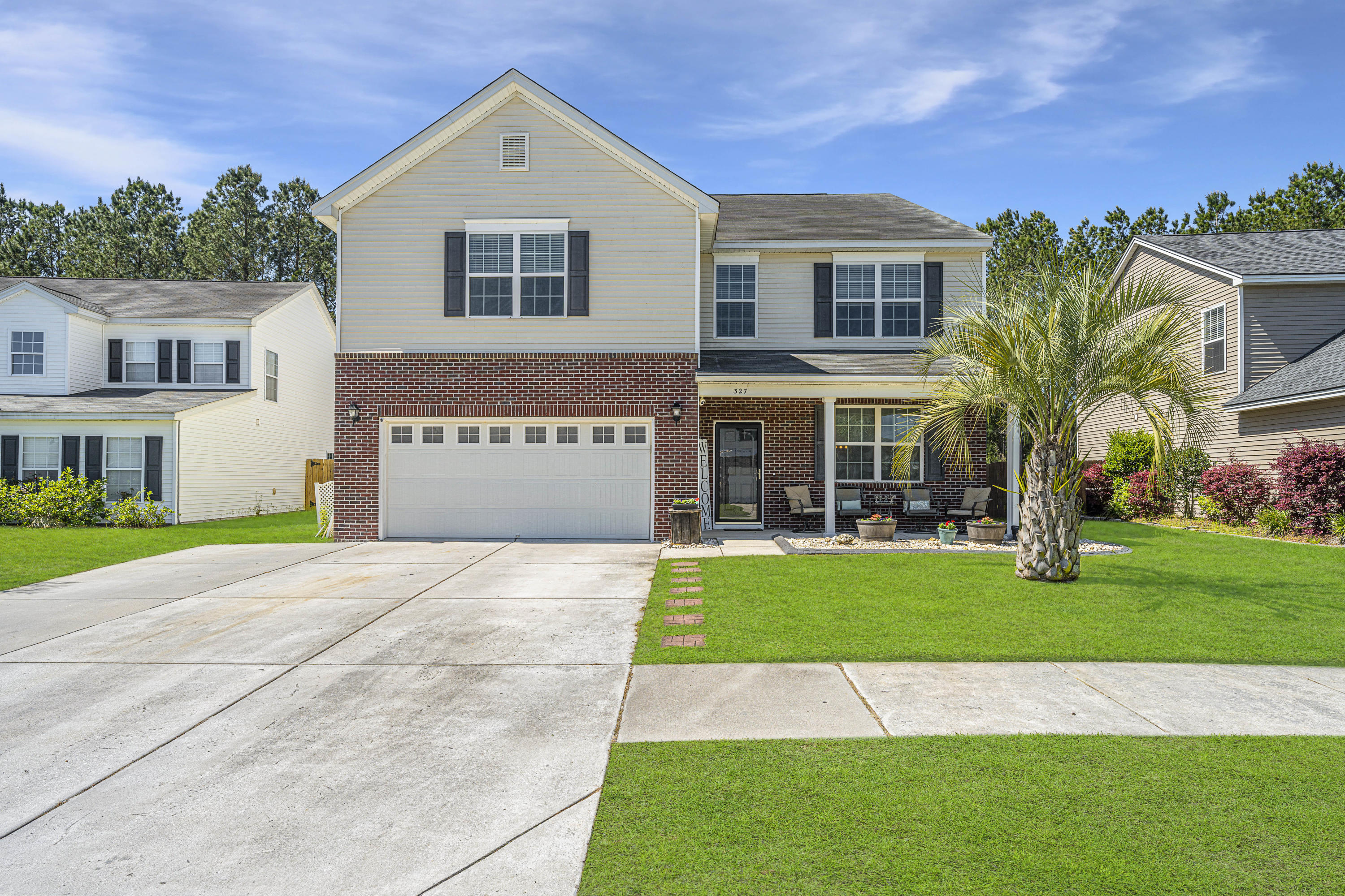 327 Deep River Road Summerville, SC 29486 - Photo 2 of 35 327DeepRiver02