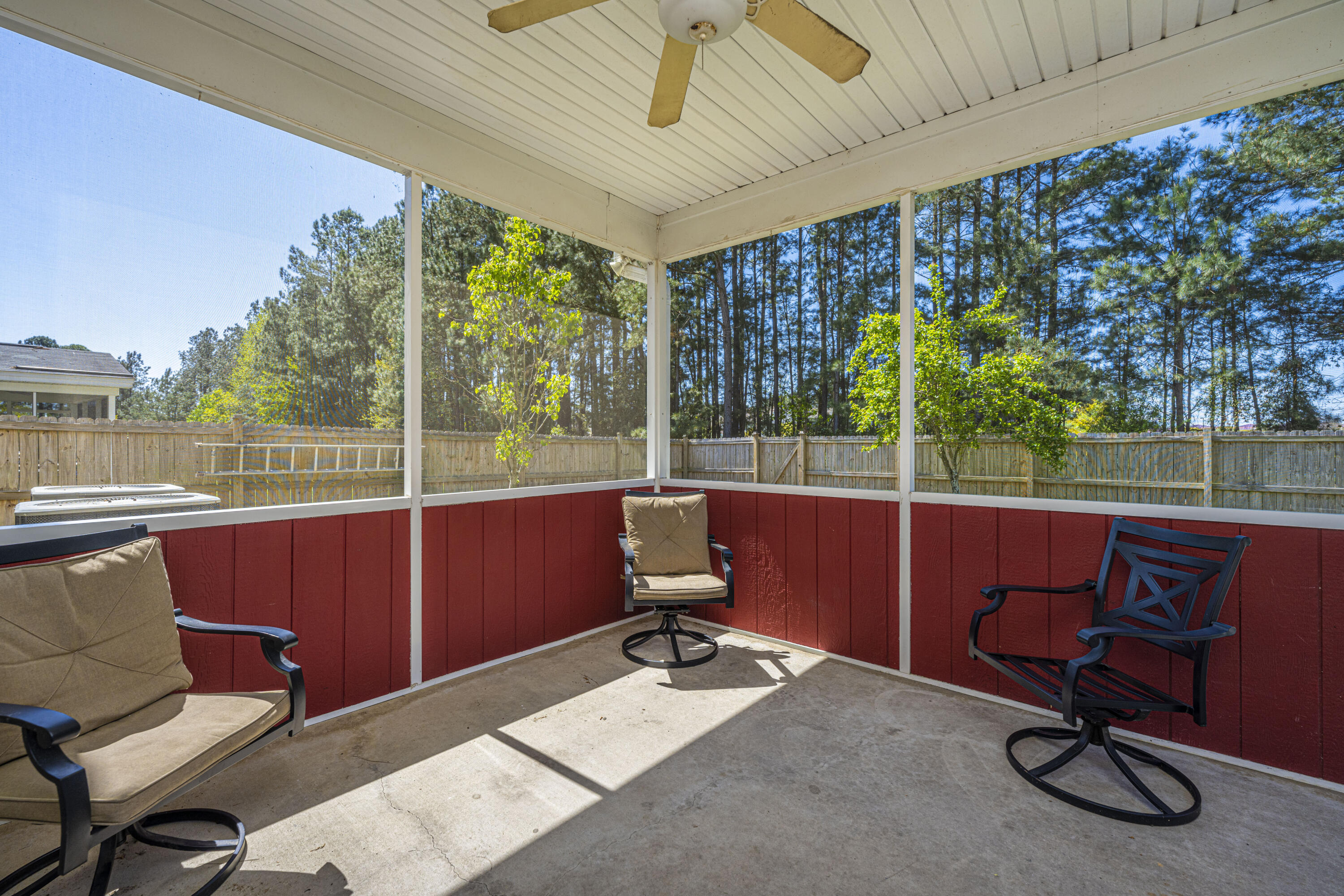 327 Deep River Road Summerville, SC 29486 - Photo 29 of 35 327DeepRiver53