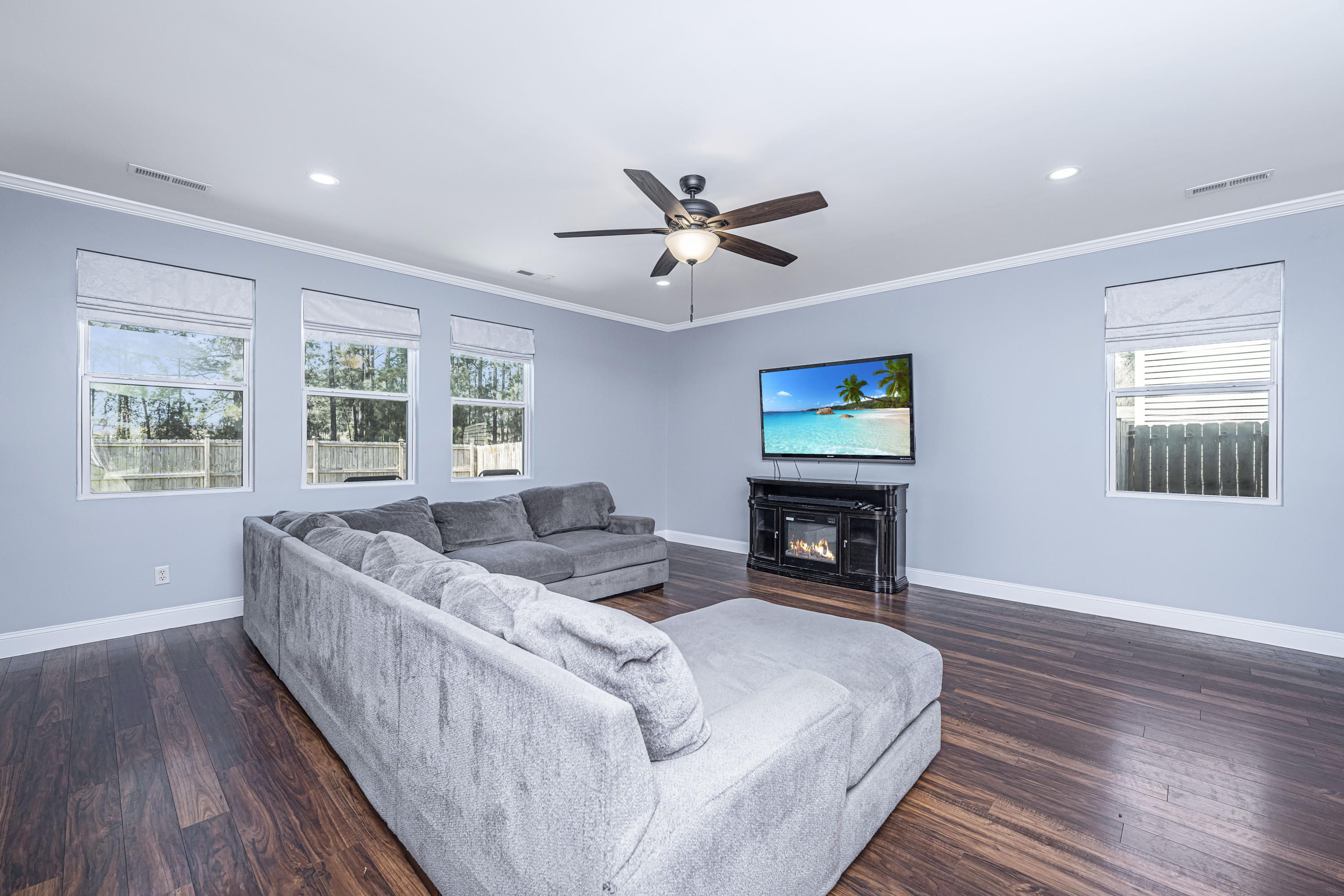 327 Deep River Road Summerville, SC 29486 - Photo 7 of 35 327DeepRiver15
