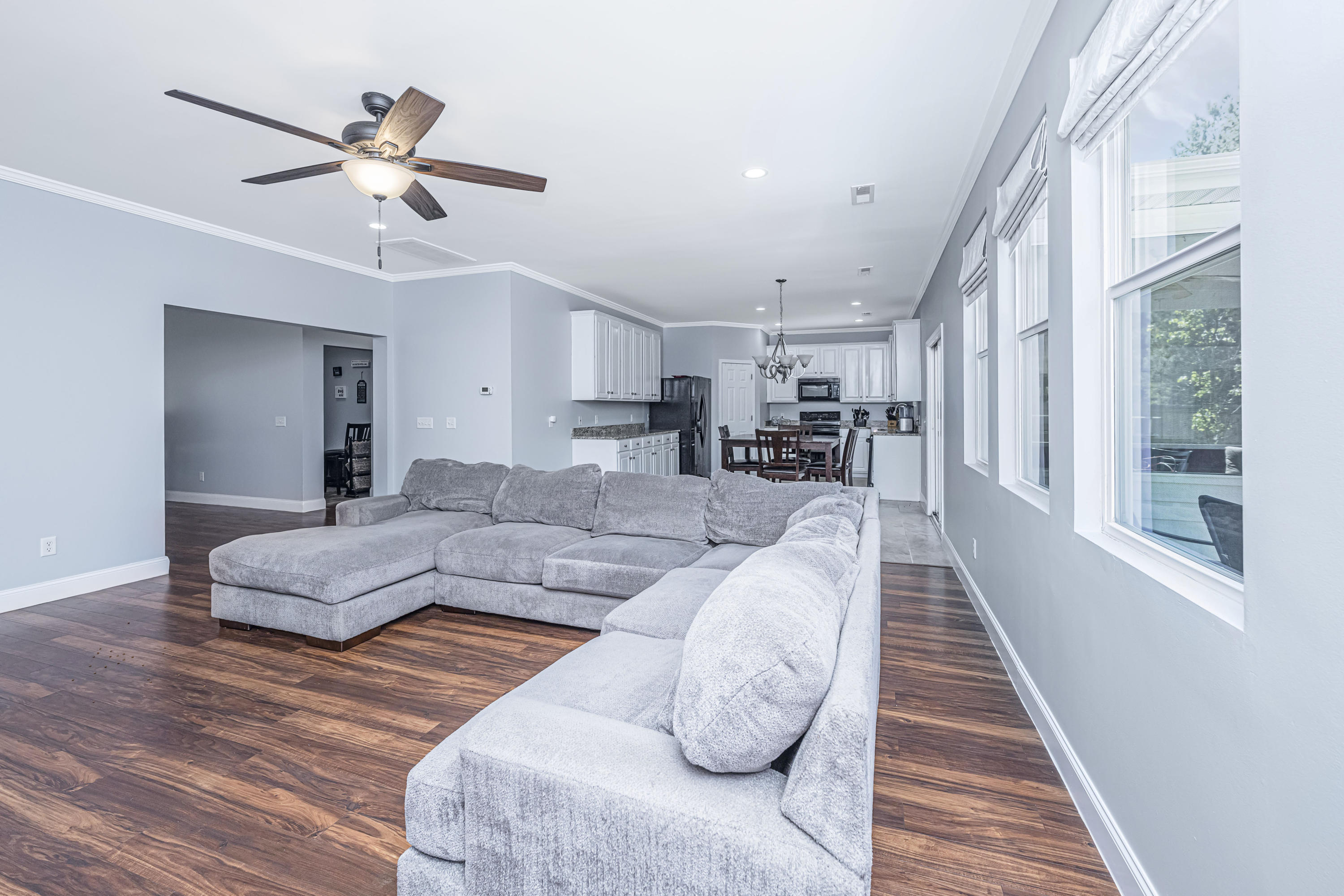 327 Deep River Road Summerville, SC 29486 - Photo 8 of 35 327DeepRiver17