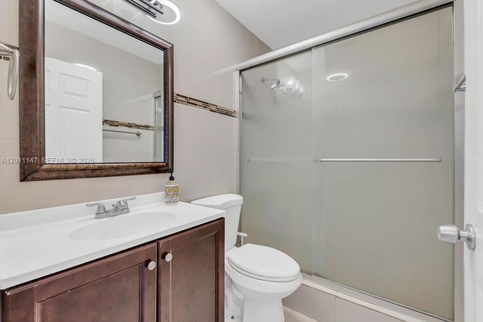 16221 Southwest 72nd Terrace Miami, FL 33193 - Photo 26 of 28