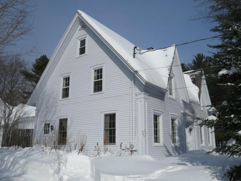 981 Pond Road Mount Vernon, ME 04352 - Photo 2 of 35 Photo