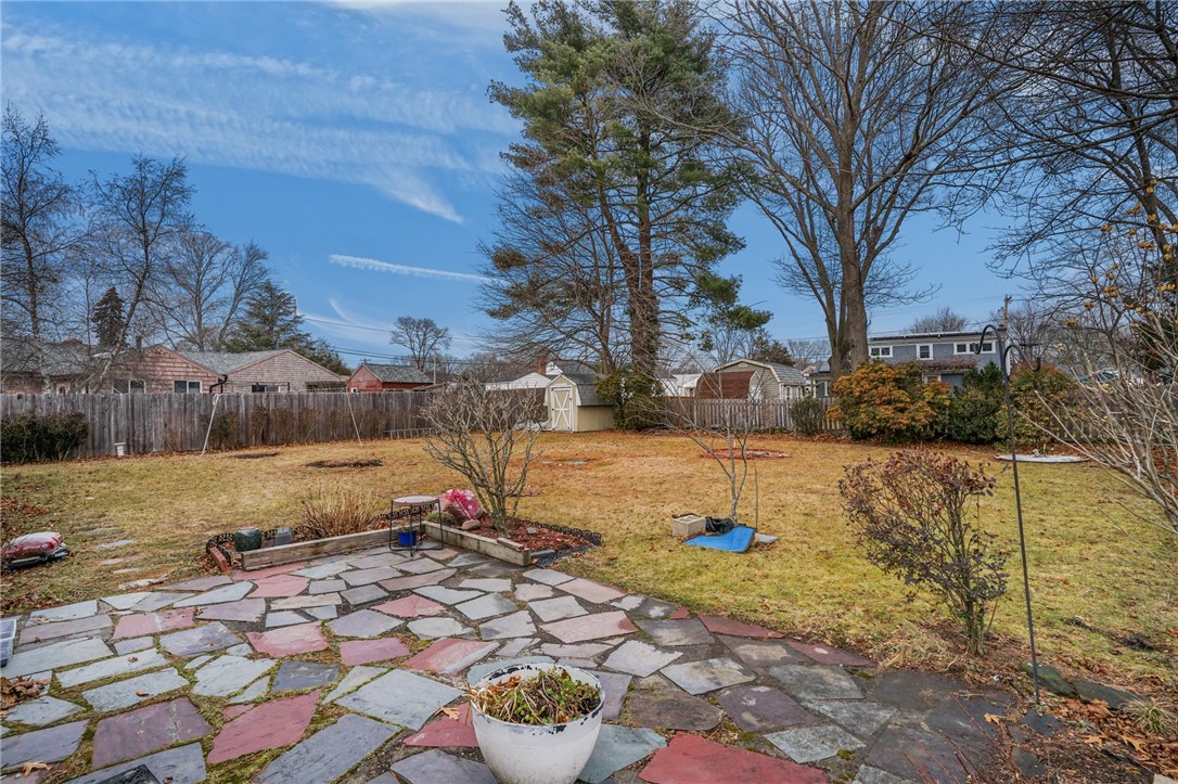 44 Capron Drive Warwick, RI 02886 - Photo 29 of 34