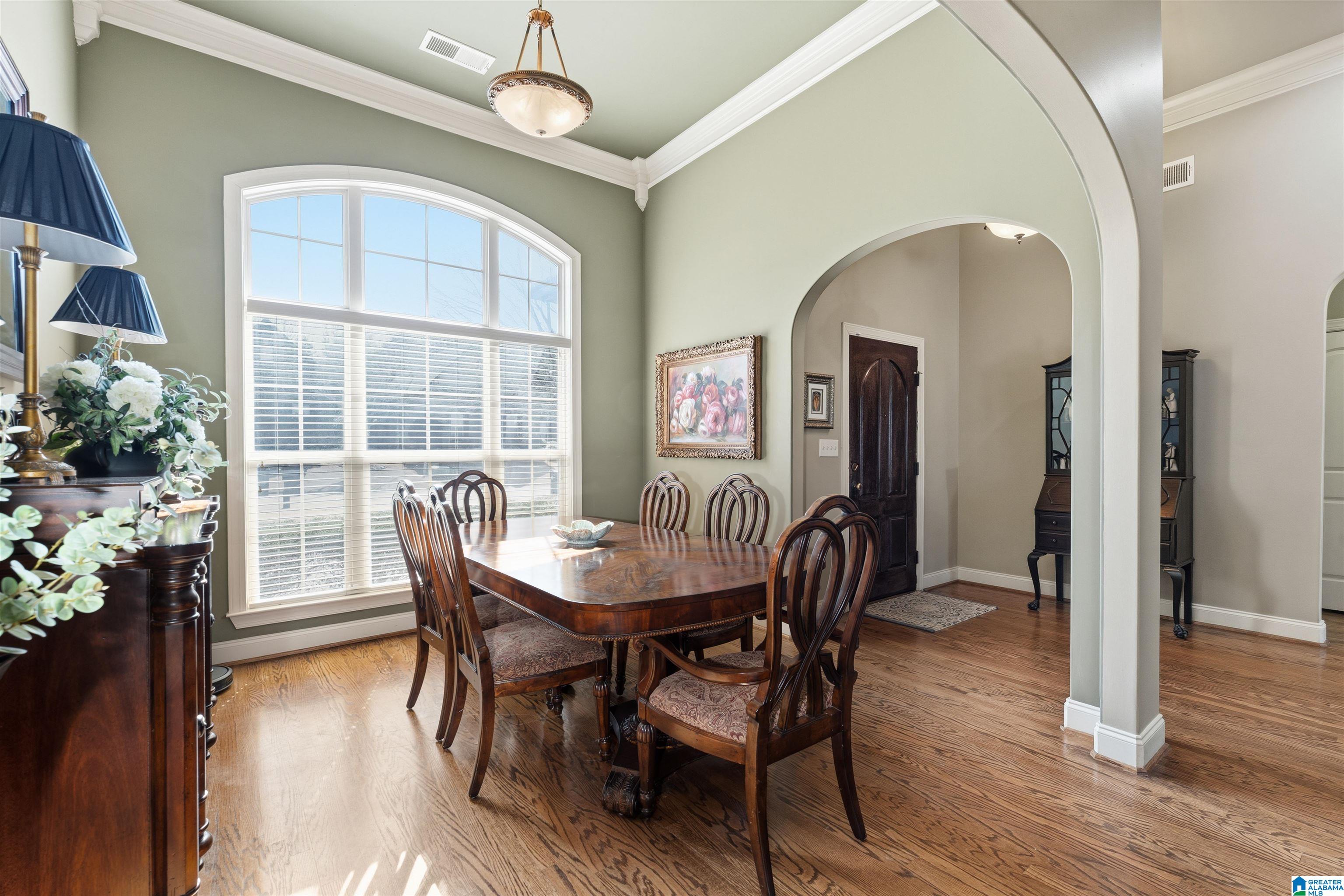 240 Strathaven Lane Pelham, AL 35124 - Photo 5 of 34