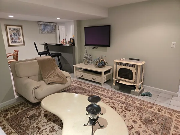 $3,900 | 50 Hane Road, Barnstable, MA 02648