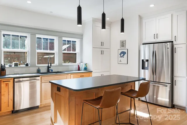 $650,000 | 41 Acona Lane, Asheville, NC 28803