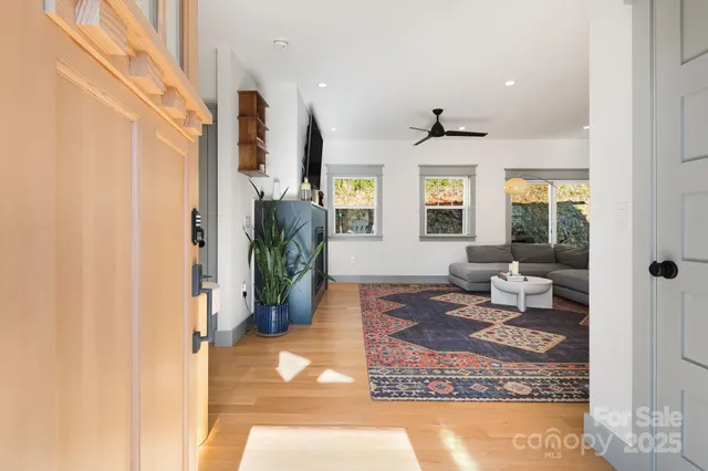 $650,000 | 41 Acona Lane, Asheville, NC 28803