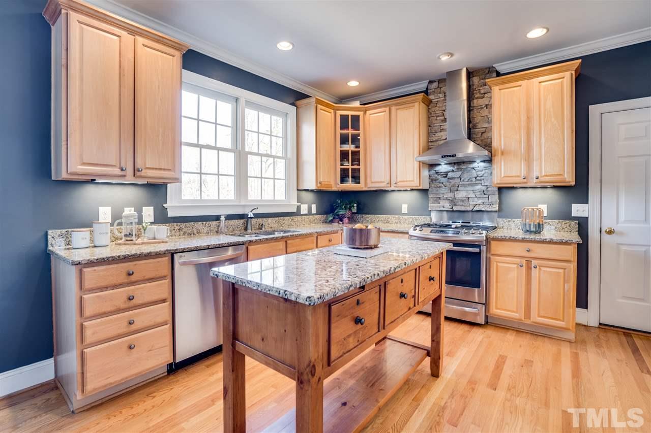 404 Manor Ridge Road Carrboro, NC 27510 - Photo 10 of 25