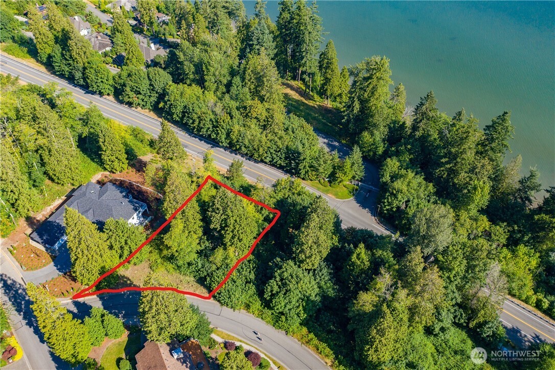 5368 Canvasback Loop Blaine, WA 98230 - Photo 2 of 16