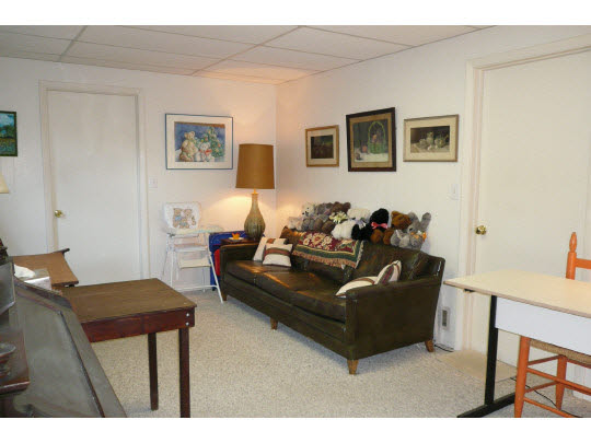 9437 South Walker Road Beloit, WI 53511 - Photo 8 of 11 Gallery Image 8
