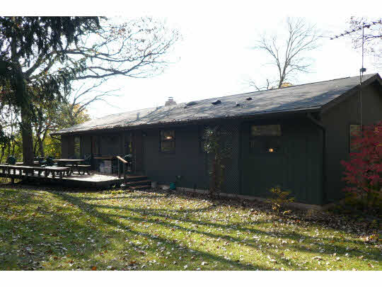 9437 South Walker Road Beloit, WI 53511 - Photo 9 of 11 Gallery Image 9
